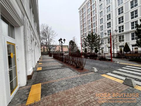 комерційна за адресою Паркова, 2