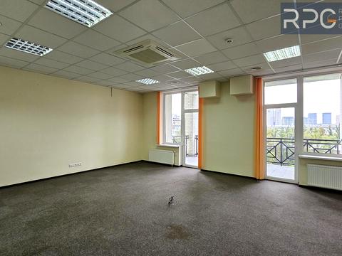 коммерческая по адресу Николая Михновского бульв. (Дружбы народов), 19