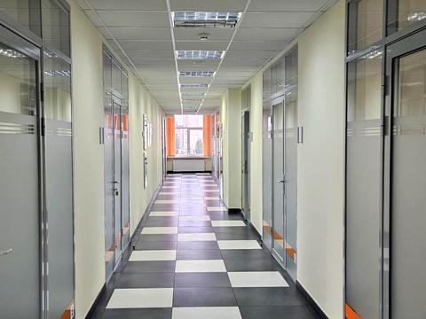 коммерческая по адресу Николая Михновского бульв. (Дружбы народов), 19