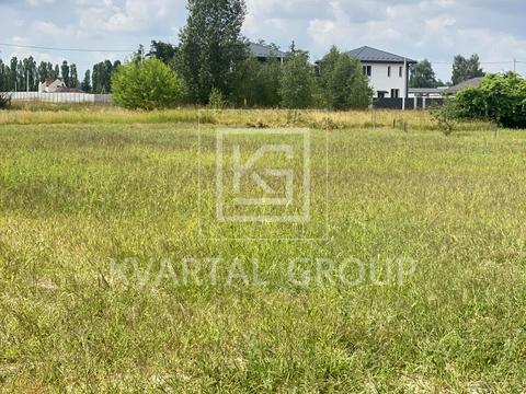 ділянка за адресою Молодіжна вул., 1