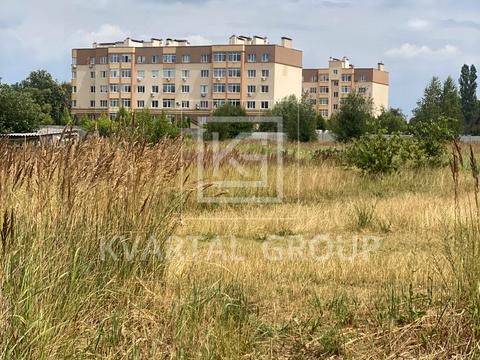 ділянка за адресою Молодіжна вул., 1