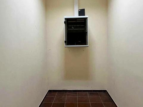 комерційна за адресою Київ, Дениса Монастирського вул. (Василя Сурікова), 3А