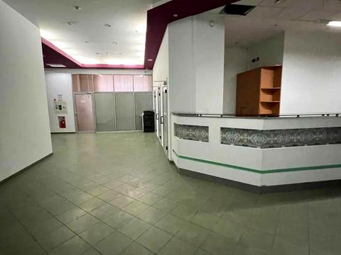 комерційна за адресою Київ, Дениса Монастирського вул. (Василя Сурікова), 3А