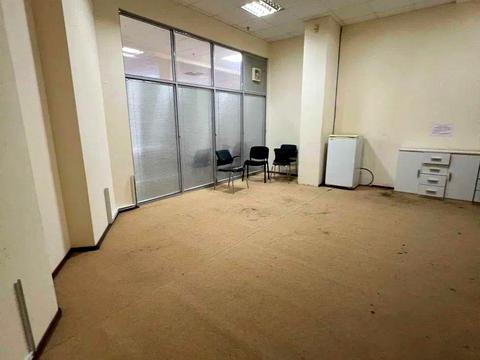 комерційна за адресою Київ, Дениса Монастирського вул. (Василя Сурікова), 3А