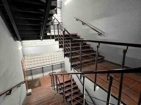 комерційна за адресою Київ, Дениса Монастирського вул. (Василя Сурікова), 3А