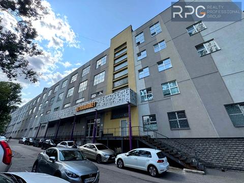 комерційна за адресою Київ, Дениса Монастирського вул. (Василя Сурікова), 3А