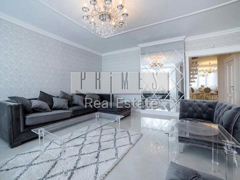 квартира за адресою Анни Ахматової вул., 30