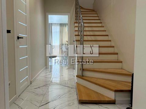 будинок за адресою Паламарчука вул.