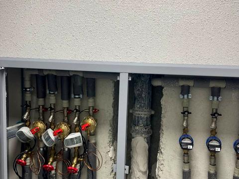 коммерческая по адресу Героїв Крут ул., (Будинок 3)