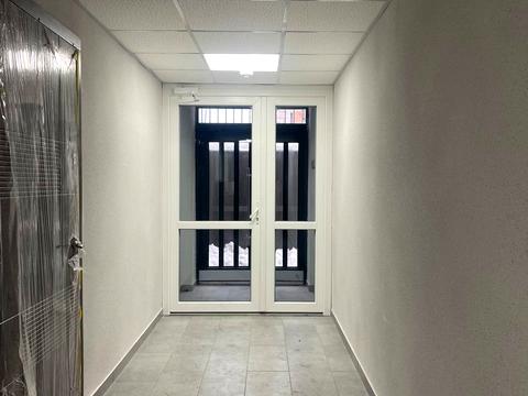 коммерческая по адресу Героїв Крут ул., (Будинок 3)