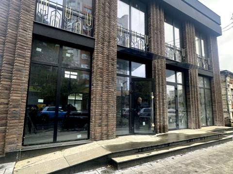 коммерческая по адресу Грушевського ул., 57/14