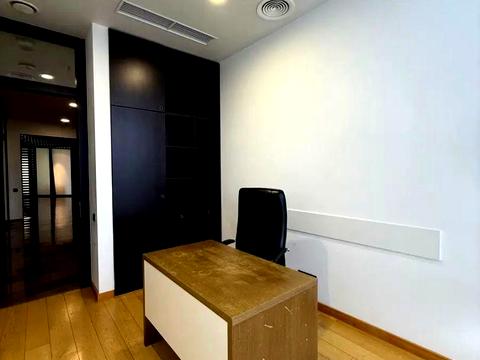 комерційна за адресою Мечникова вул. (Кловський), 2