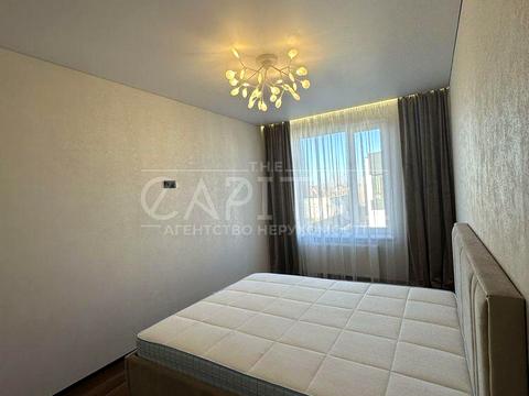 будинок за адресою с. Петропавлівська Борщагівка, Київська вул., 12