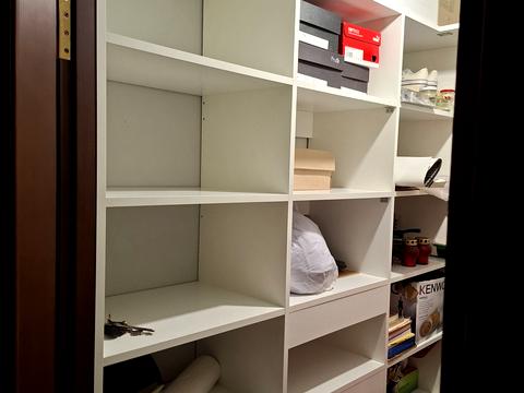 квартира за адресою Князя Володимира Великого просп., 70