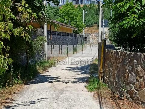 участок по адресу Кавказская ул.