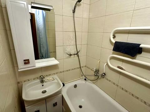 квартира за адресою Ентузіастів вул., 45/1