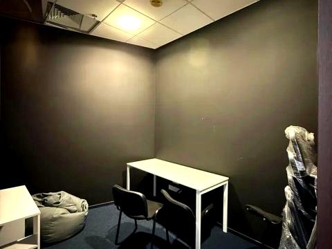 комерційна за адресою Мечникова вул. (Кловський), 2