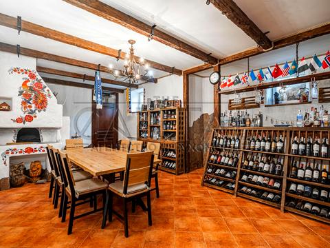 будинок за адресою Печерська вул., 10