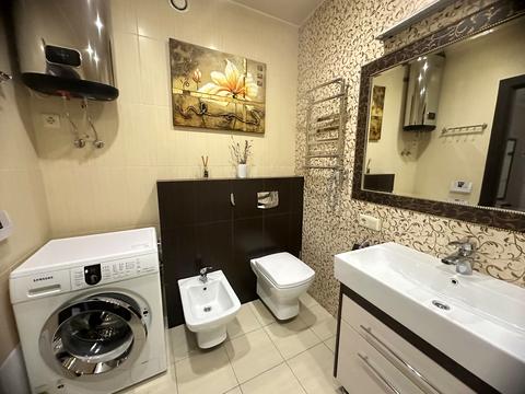 квартира за адресою Голосіївський просп. (40-річчя Жовтня), 60