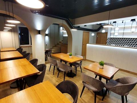 комерційна за адресою урочище Вишні вул., 2