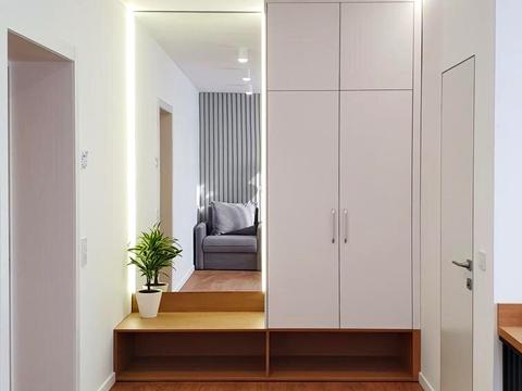 комерційна за адресою урочище Вишні вул., 2