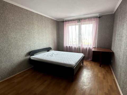 квартира за адресою Анни Ахматової вул., 28