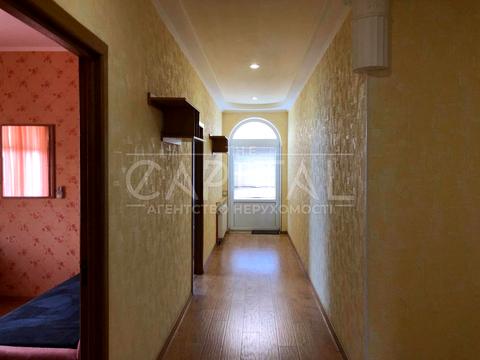 будинок за адресою Соборна вул. (), 2-В