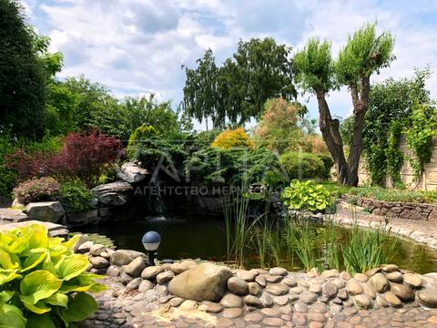 будинок за адресою Соборна вул. (), 2-В