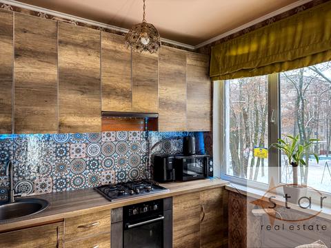 квартира за адресою Соборності вул. (Доценка), 5-А