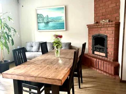 будинок за адресою смт. Таїрове, Медицинская