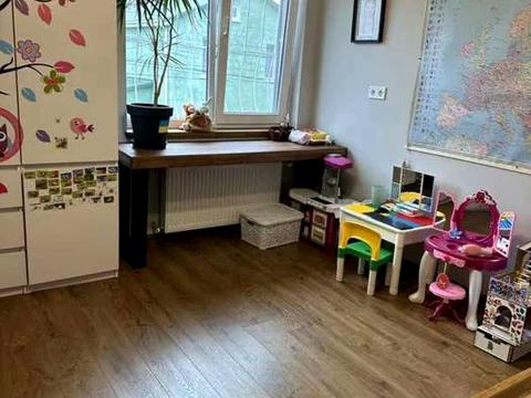 будинок за адресою смт. Таїрове, Медицинская