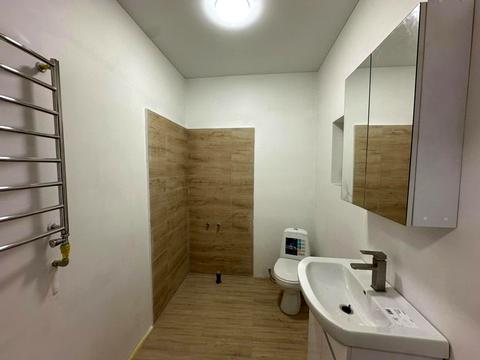 комерційна за адресою Шандора Петефі пл., 20