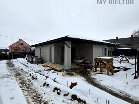 будинок за адресою с. Сторожниця, Центральна, 27