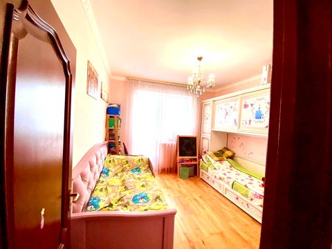 квартира за адресою Якова Головацького вул., 23