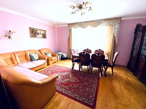 квартира за адресою Якова Головацького вул., 23