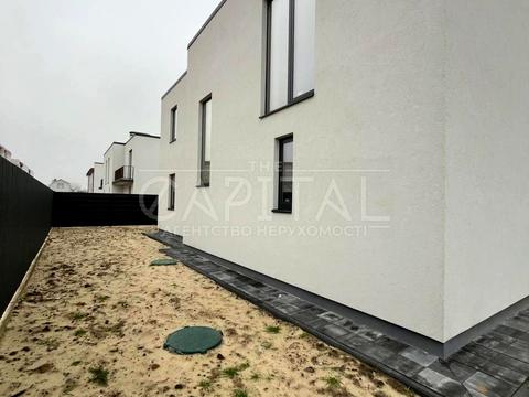 дом по адресу вул. Приозерна