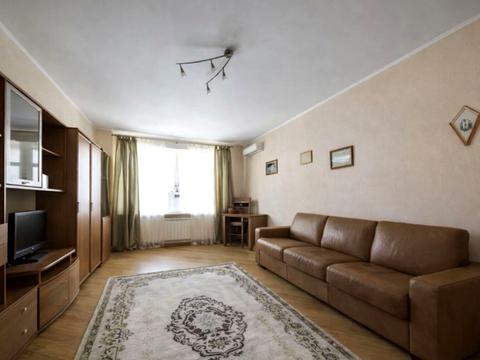 квартира за адресою Панаса Мирного вул., 12