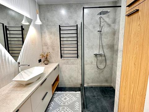 квартира за адресою Зарічанська вул., 3/3-А