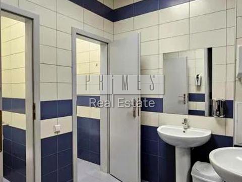 комерційна за адресою Миколи Міхновського бульв. (Дружби народів), 19