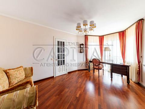 коммерческая по адресу Ломаковская ул. (Мичурина), 2