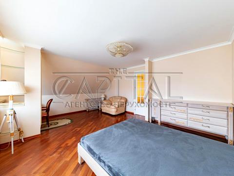 коммерческая по адресу Ломаковская ул. (Мичурина), 2