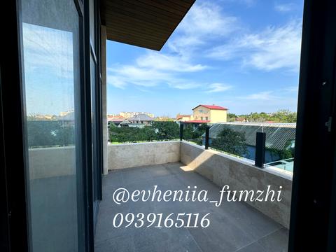 будинок за адресою Дениса Максишка вул. (Марії Демченко)