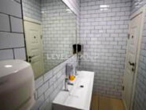 комерційна за адресою Київ, Валерія Лобановського просп. (Червонозоряний), 119х