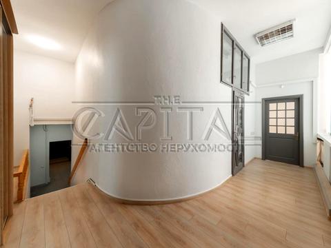 коммерческая по адресу Антоновича ул. (Горького), 122