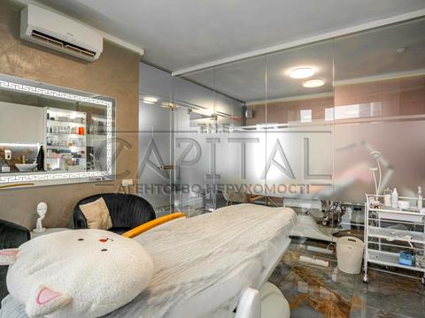 комерційна за адресою Соборності просп. (Возз'єднання), 30