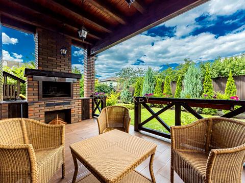 дом по адресу 1-ша Лугова