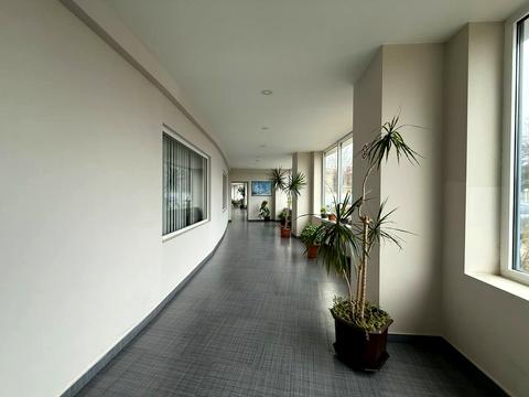 комерційна за адресою Одеса, Літературна вул., 1а