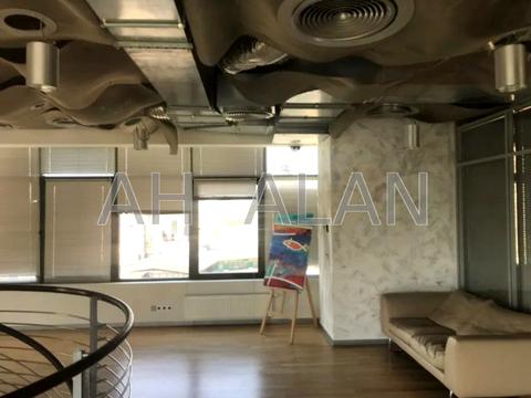 комерційна за адресою Басейна вул., 4А