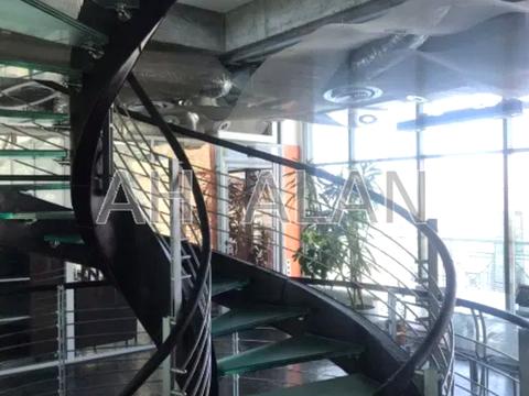 комерційна за адресою Басейна вул., 4А