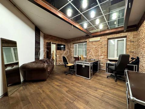 коммерческая по адресу Никольско-Ботаническая ул., 15